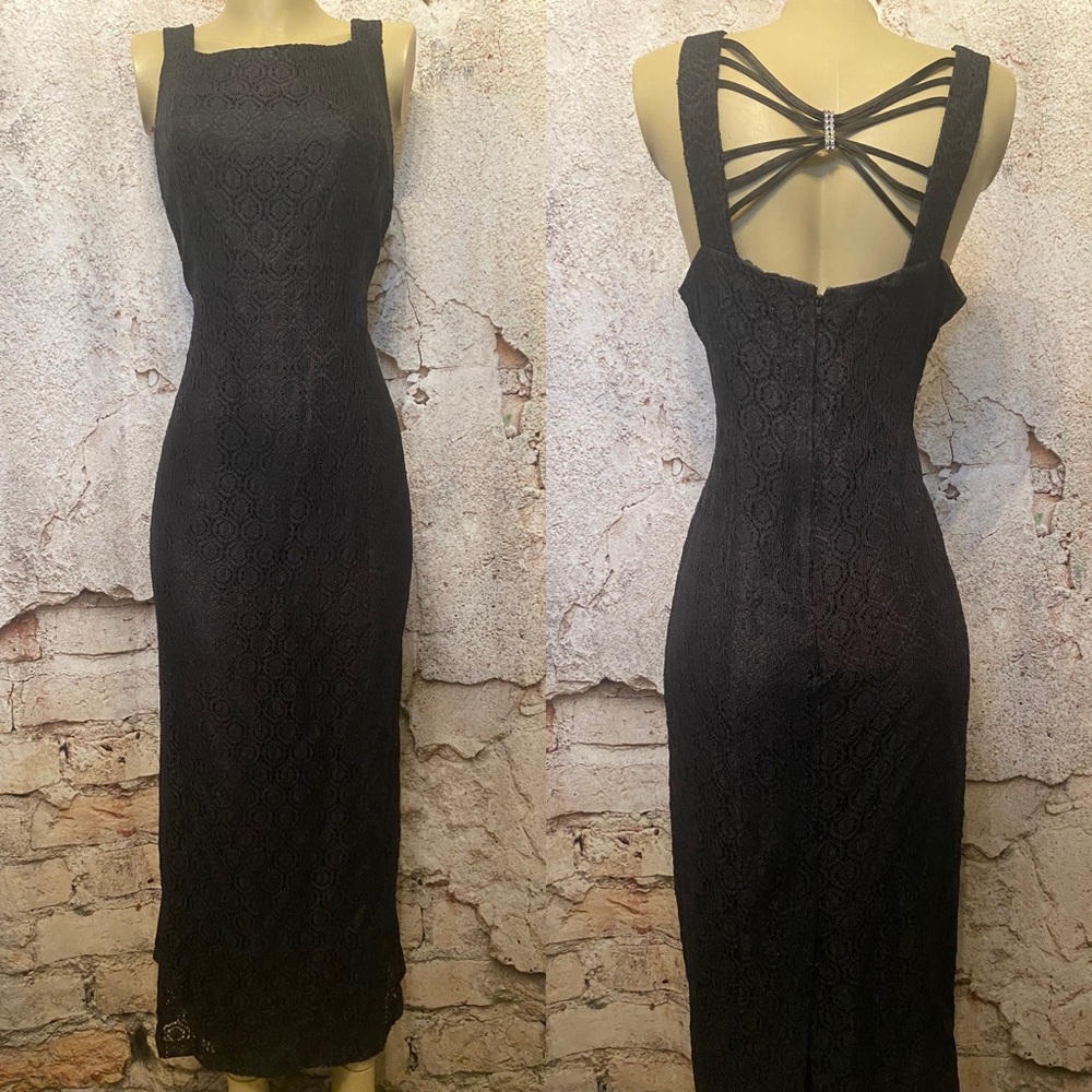 Nuit Black Lace Maxi Dress